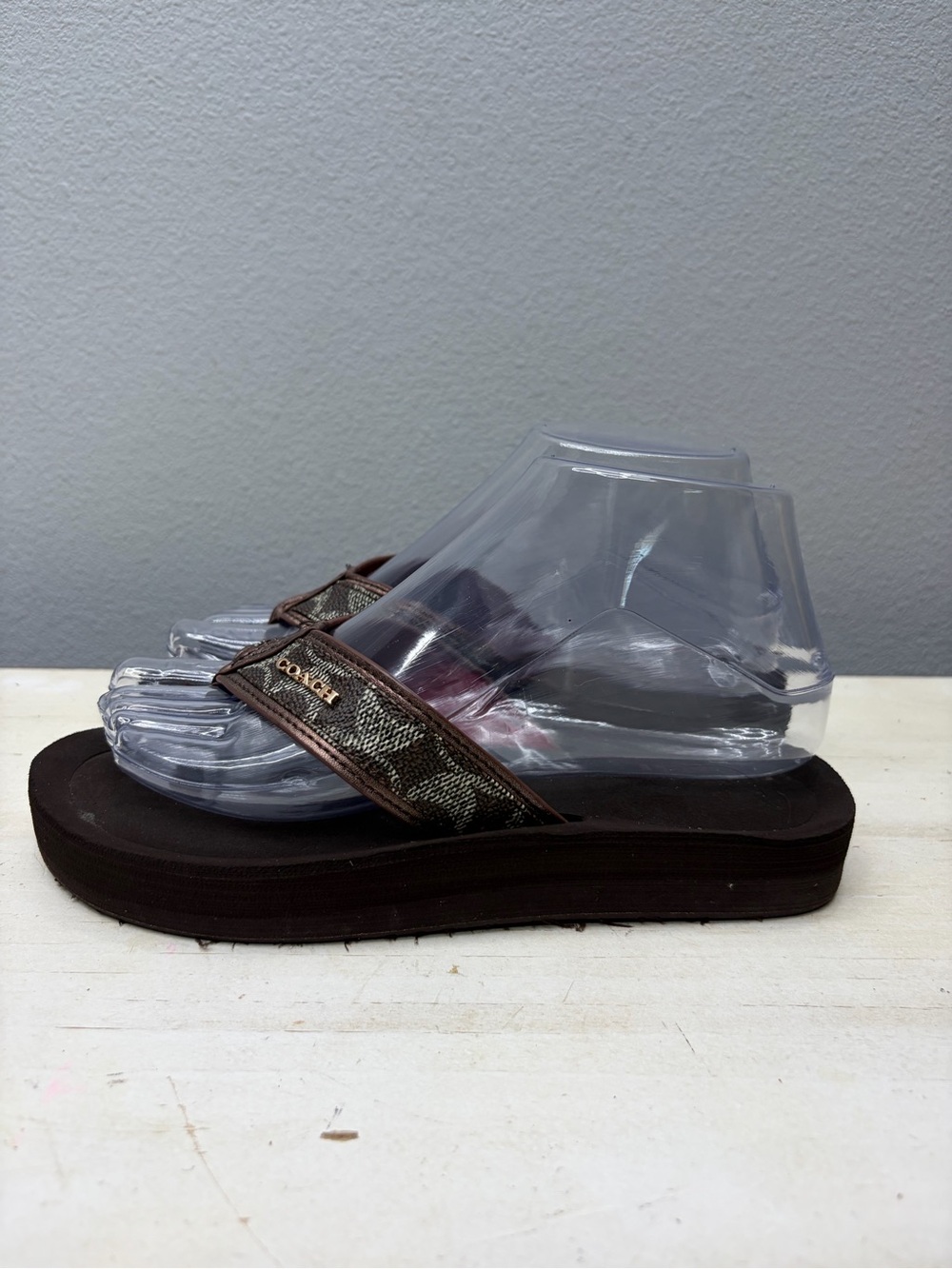 Coach Brown Monogram Judy Thong Sandals Size 6